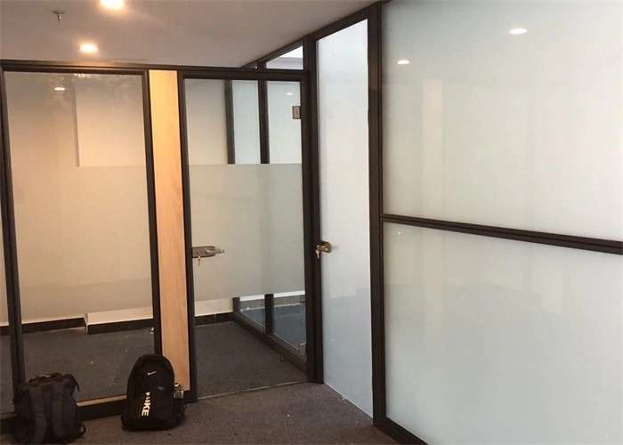 Glass Divider Wall